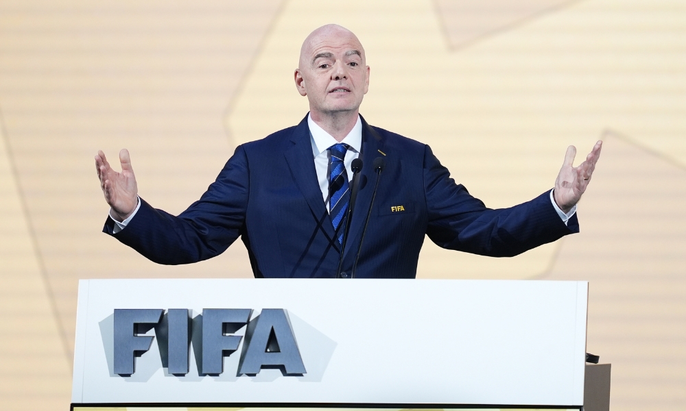 鲸鱼体育直播：沙特阿拉伯vs中国裁判组信息：阿联酋裁判穆罕默德-阿里执法.